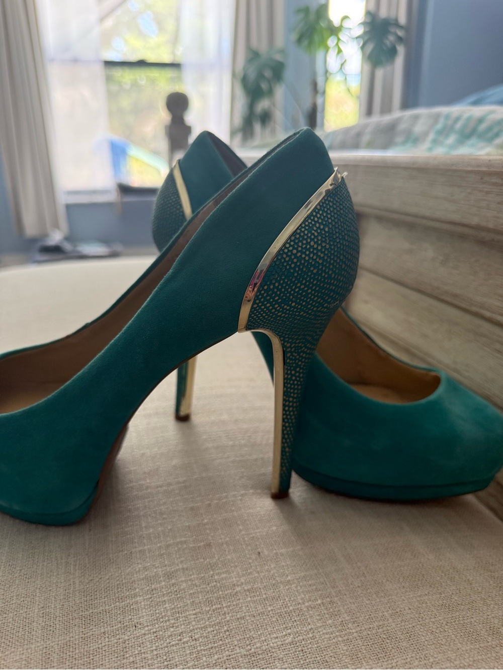 Gianni Bini Teal Suede High Heels with Gold Accent